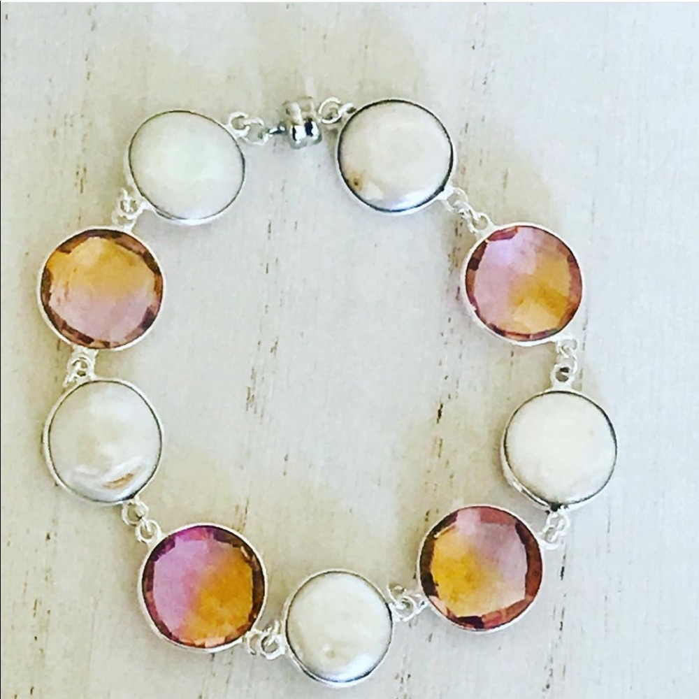 Luvleigh designs - aura quartz and freshwater Pearl bracelet